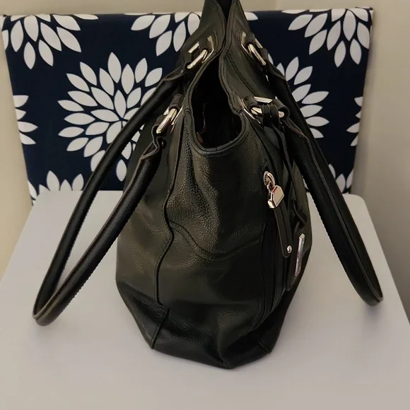 Tignanello Black Pebbled Leather Black Handle Tote Bag - Picture 4 of 10